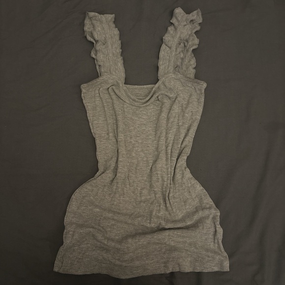 Grey Ruffled Top / Y2K - Picture 2 of 2